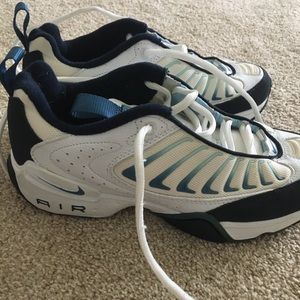 COPY - Women’s nike airs size 6.5